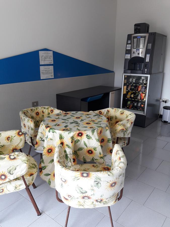 Albergo Piccadilly Medolago Екстер'єр фото